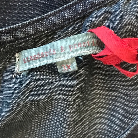 Standards and Practices Sleeveless Demin Top - Picture 9 of 15